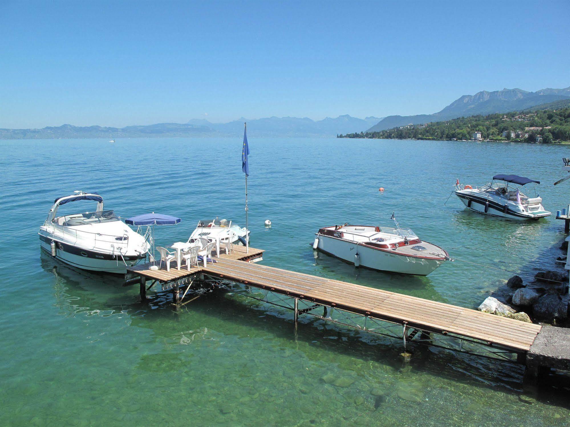 De La Hotel Amphion-les-Bains